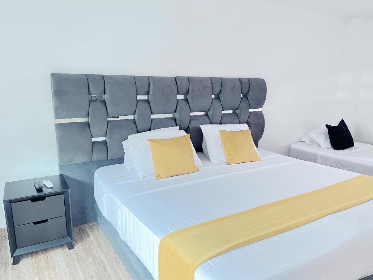 Gs Granada Suites Cali Exteriör bild