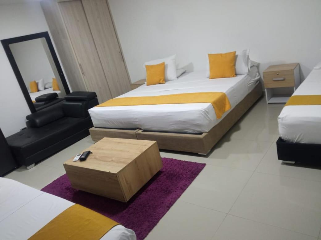 Gs Granada Suites Cali Exteriör bild