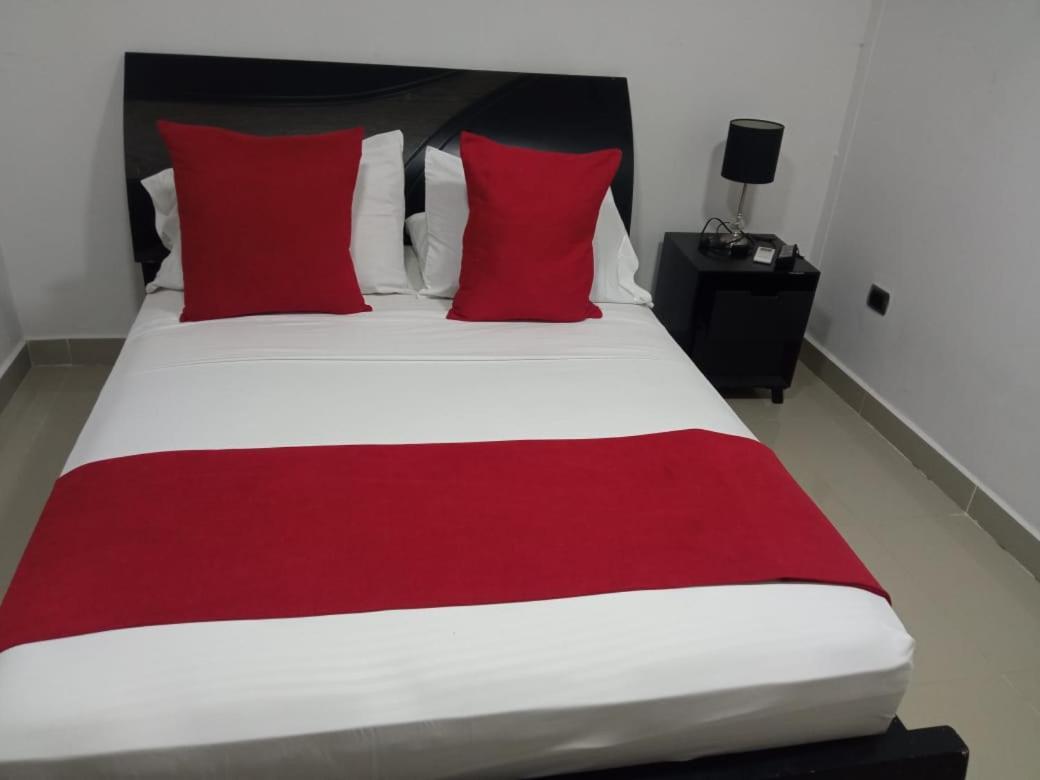 Gs Granada Suites Cali Exteriör bild